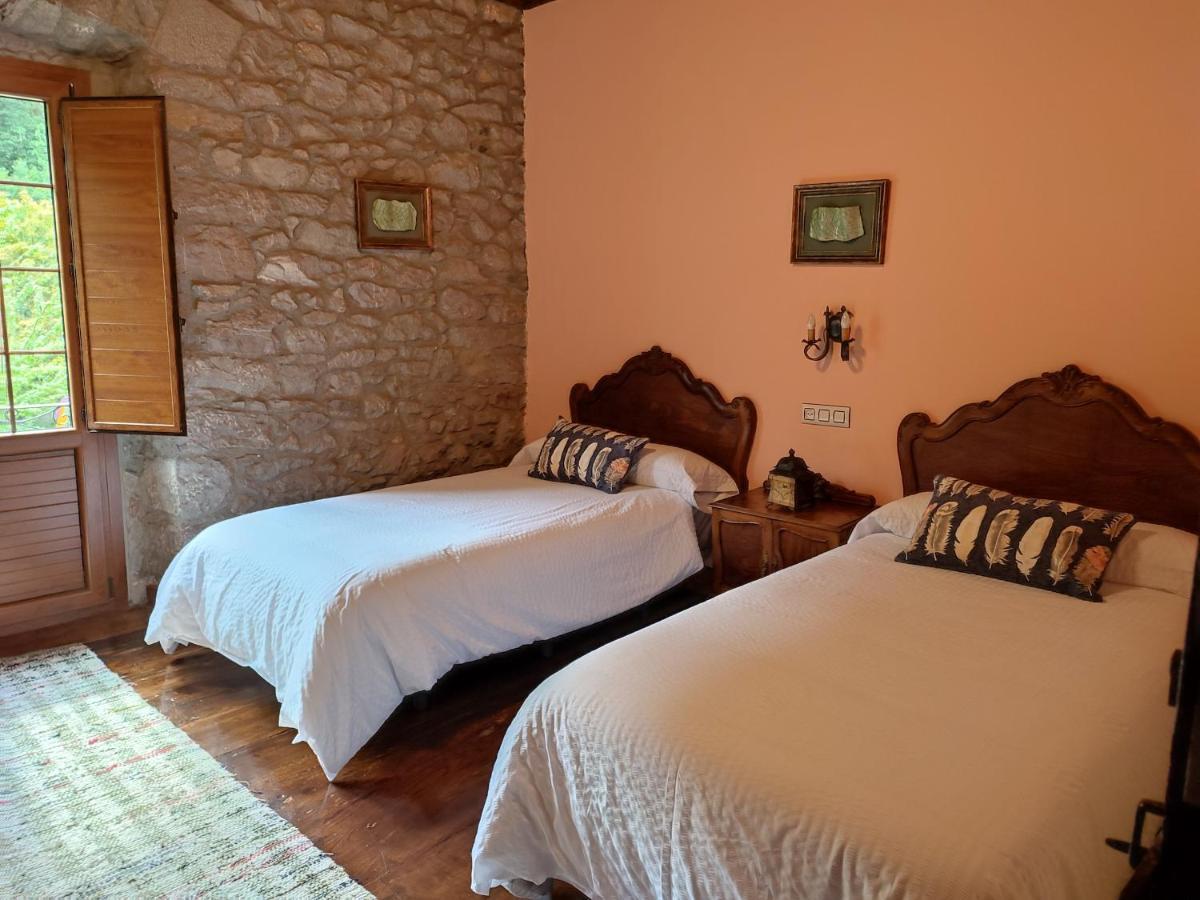 Agroturismo La Casona De Belmonte Ovinana (Belmonte de Miranda) Quarto foto